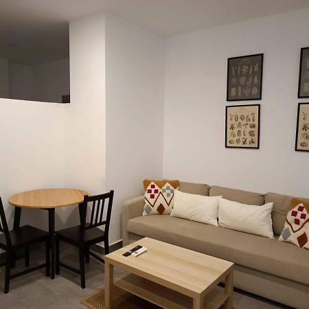 Complejo Pinta18 At1, At2 Y At3 Apartment Seville Ngoại thất bức ảnh