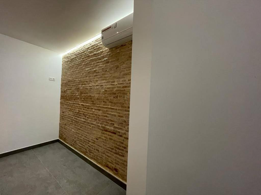 Complejo Pinta18 At1, At2 Y At3 Apartment Seville Ngoại thất bức ảnh