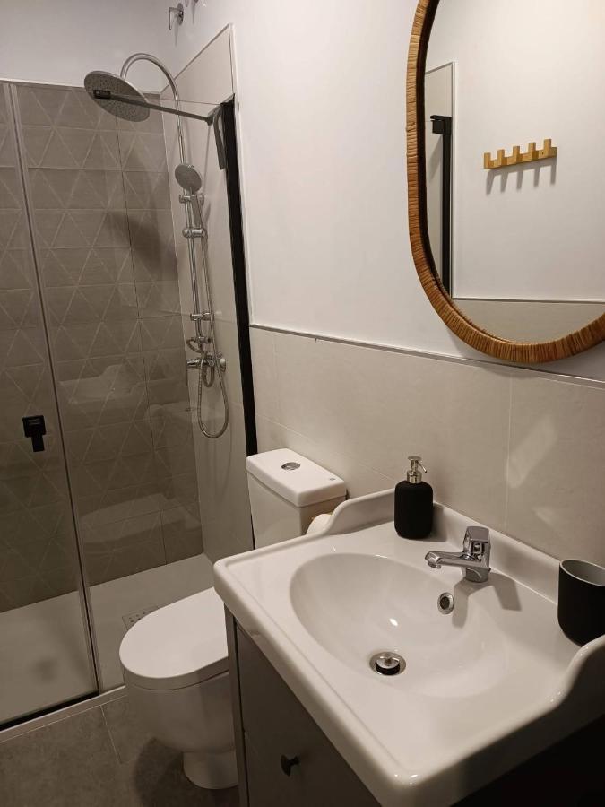 Complejo Pinta18 At1, At2 Y At3 Apartment Seville Ngoại thất bức ảnh