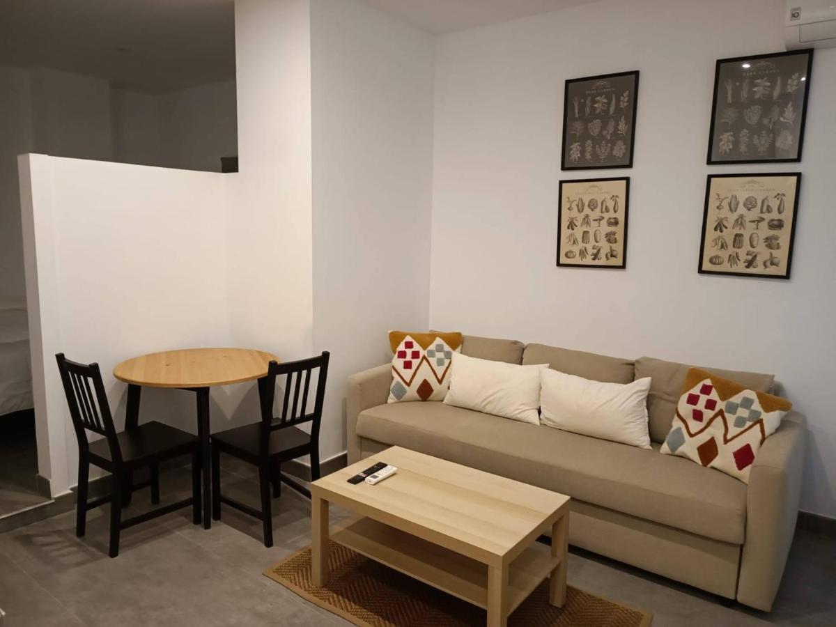 Complejo Pinta18 At1, At2 Y At3 Apartment Seville Ngoại thất bức ảnh