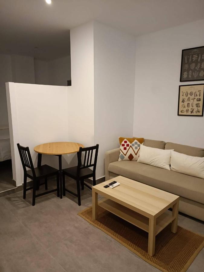 Complejo Pinta18 At1, At2 Y At3 Apartment Seville Ngoại thất bức ảnh
