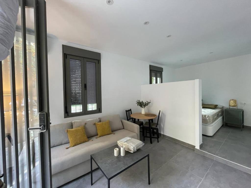Complejo Pinta18 At1, At2 Y At3 Apartment Seville Ngoại thất bức ảnh